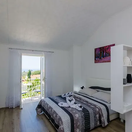 New Charming Studio With Sea View Near Dubrovnik Apartman *