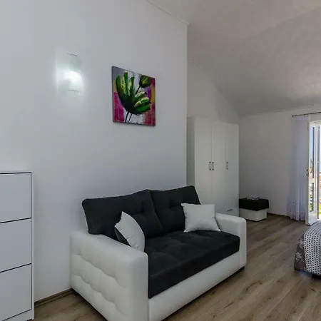 Apartman New Charming Studio With Sea View Near Dubrovnik