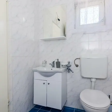 New Charming Studio With Sea View Near Dubrovnik Апартаменты *